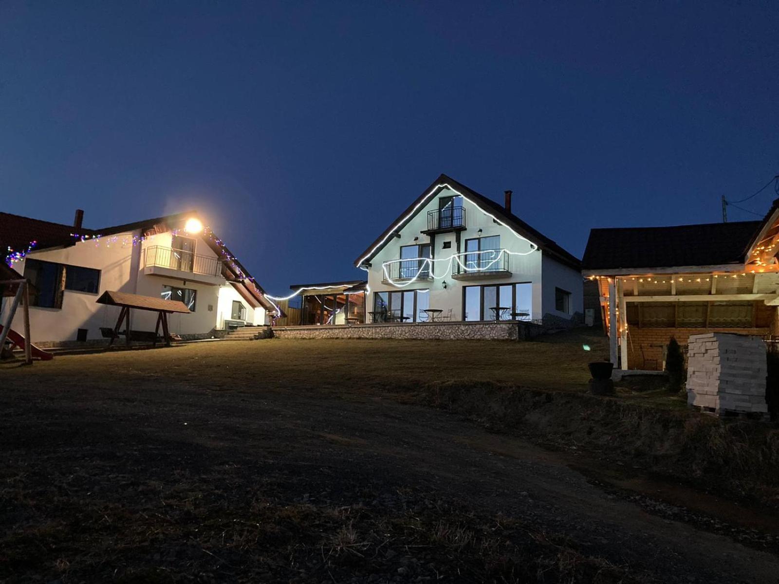 Villa Casa Din Livada, Poiana Marului, Brasov Extérieur photo