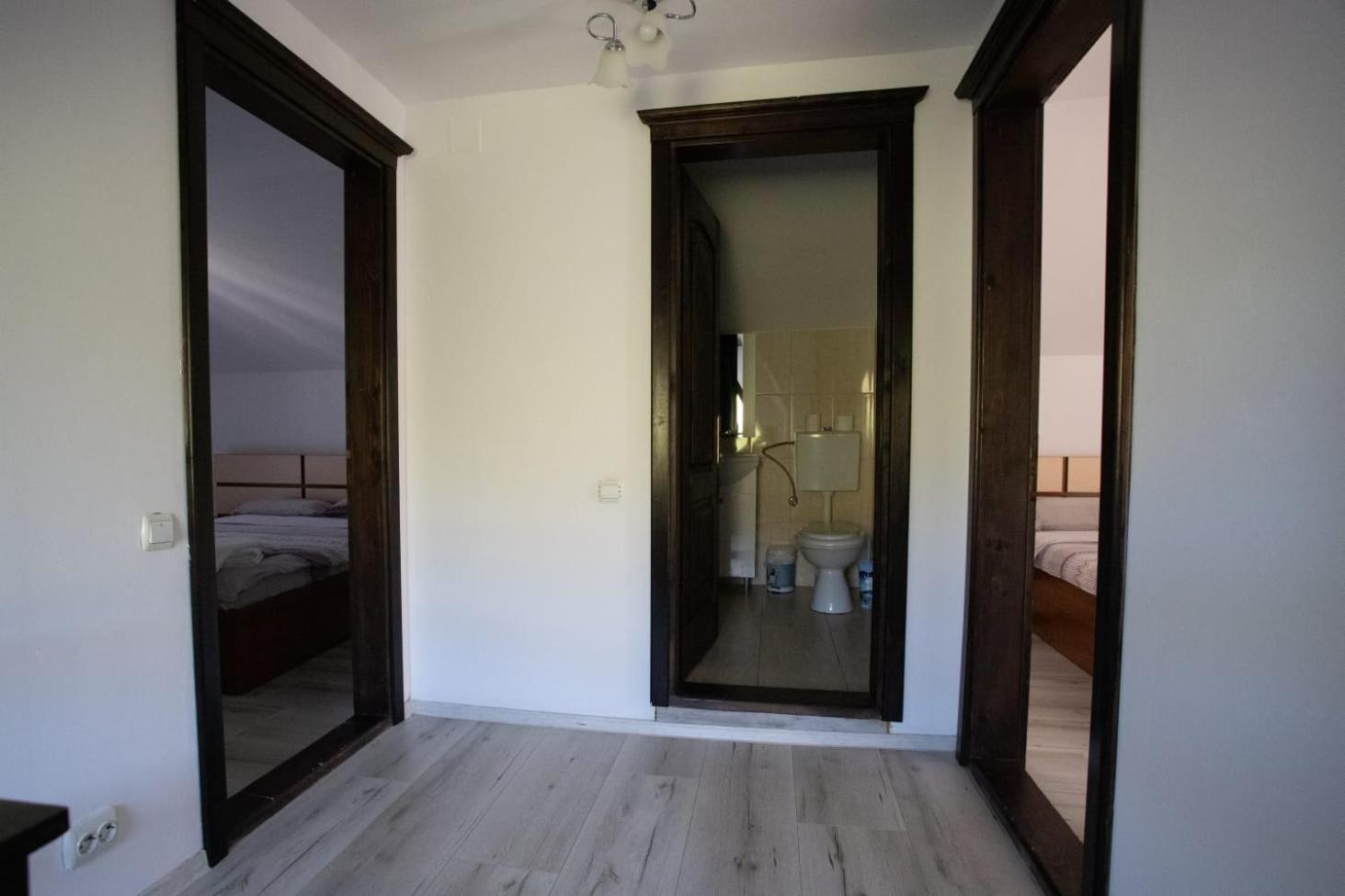 Villa Casa Din Livada, Poiana Marului, Brasov Extérieur photo